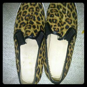 Leopard print flats